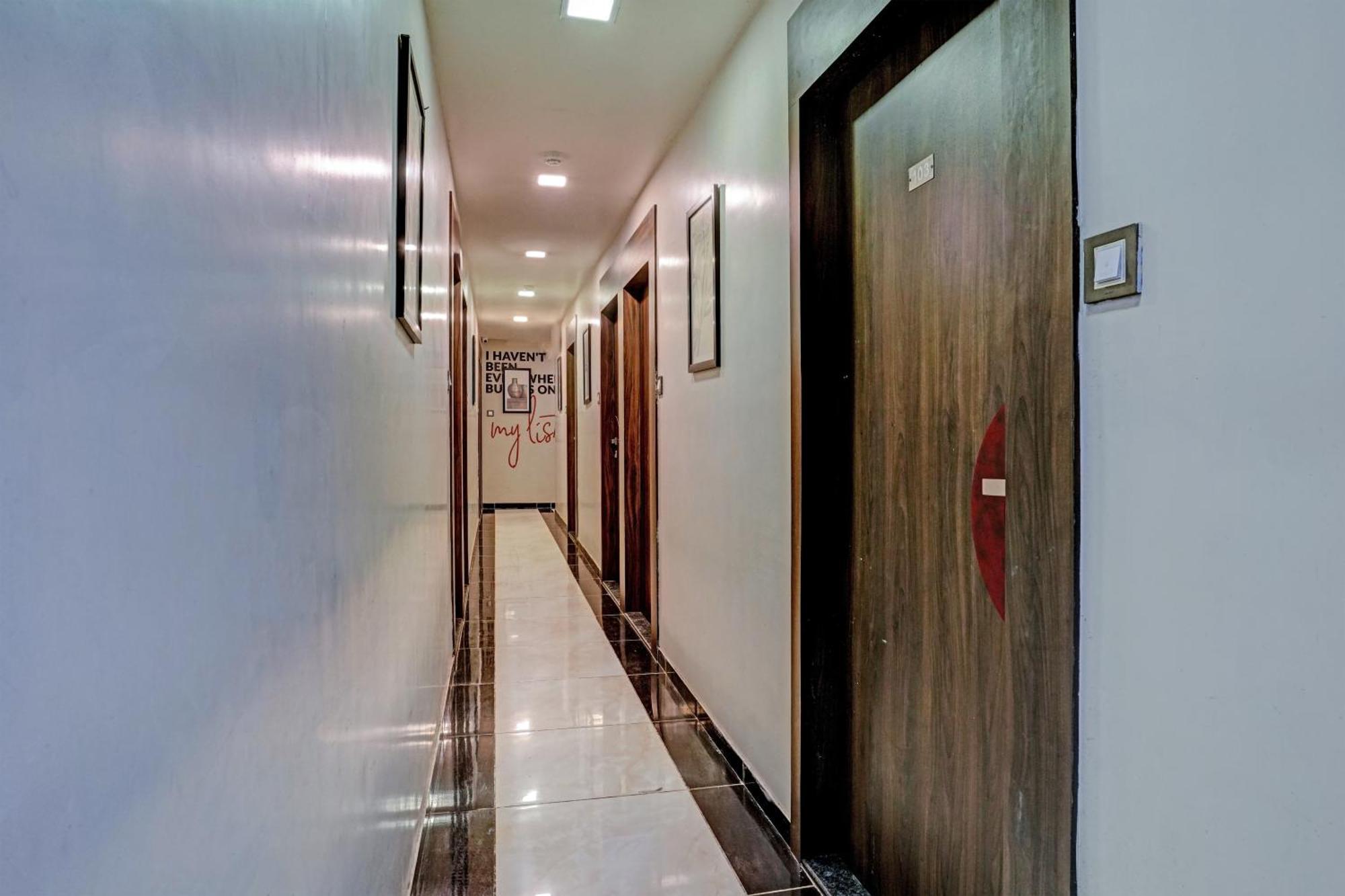 Hotel O Blue Inn Residence Near R City Mall Mumbai Luaran gambar