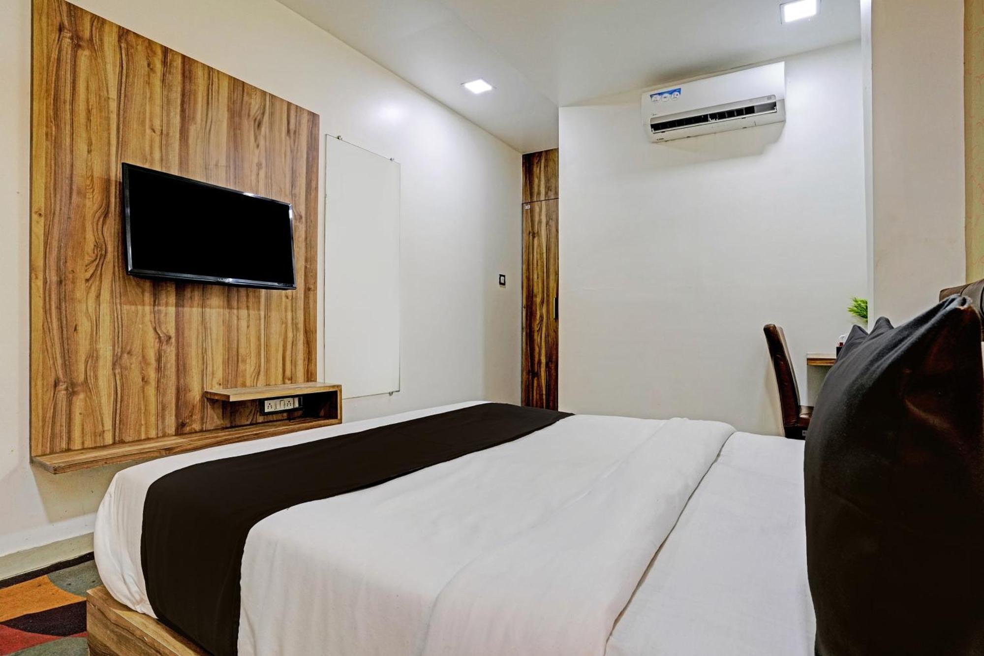 Hotel O Blue Inn Residence Near R City Mall Mumbai Luaran gambar